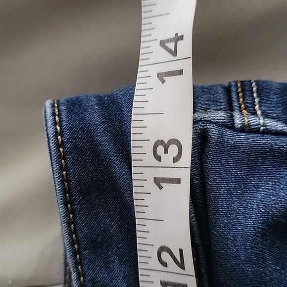 L.e.i. Women's Skinny Jeans - Picture 12 of 14